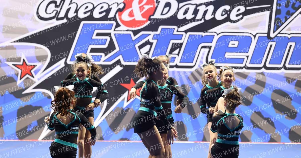 Aurora Athletics Obsidian · Rumble in the Jungle