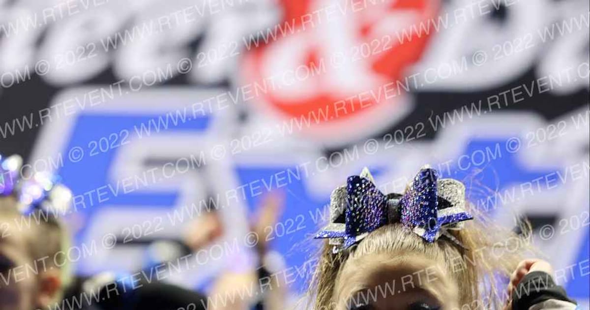 Bucs Cheer Topaz · Rumble in the Jungle