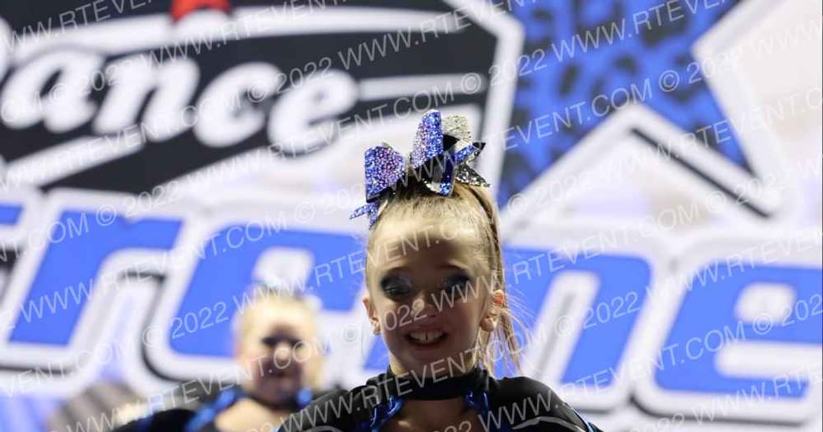 Bucs Cheer Crystals · Rumble in the Jungle
