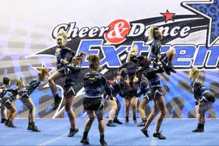 Bucs Cheer Diamonds