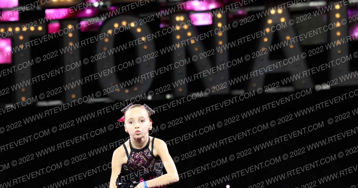 NINERETTES GLITTERETTES · JAMZ Youth and NA Nationals