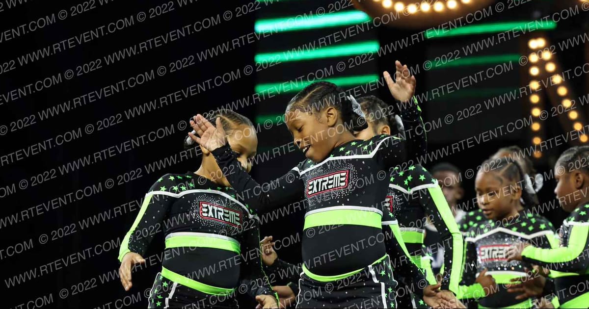 LA CHEER EXTREME CANDY GIRLS · JAMZ Youth and NA Nationals