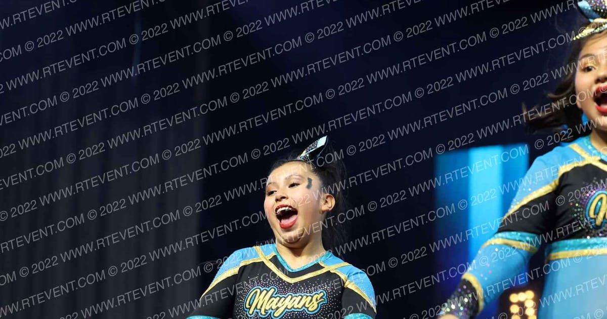MAYANS CHEER AND DANCE MIDNIGHT · JAMZ Youth and NA Nationals