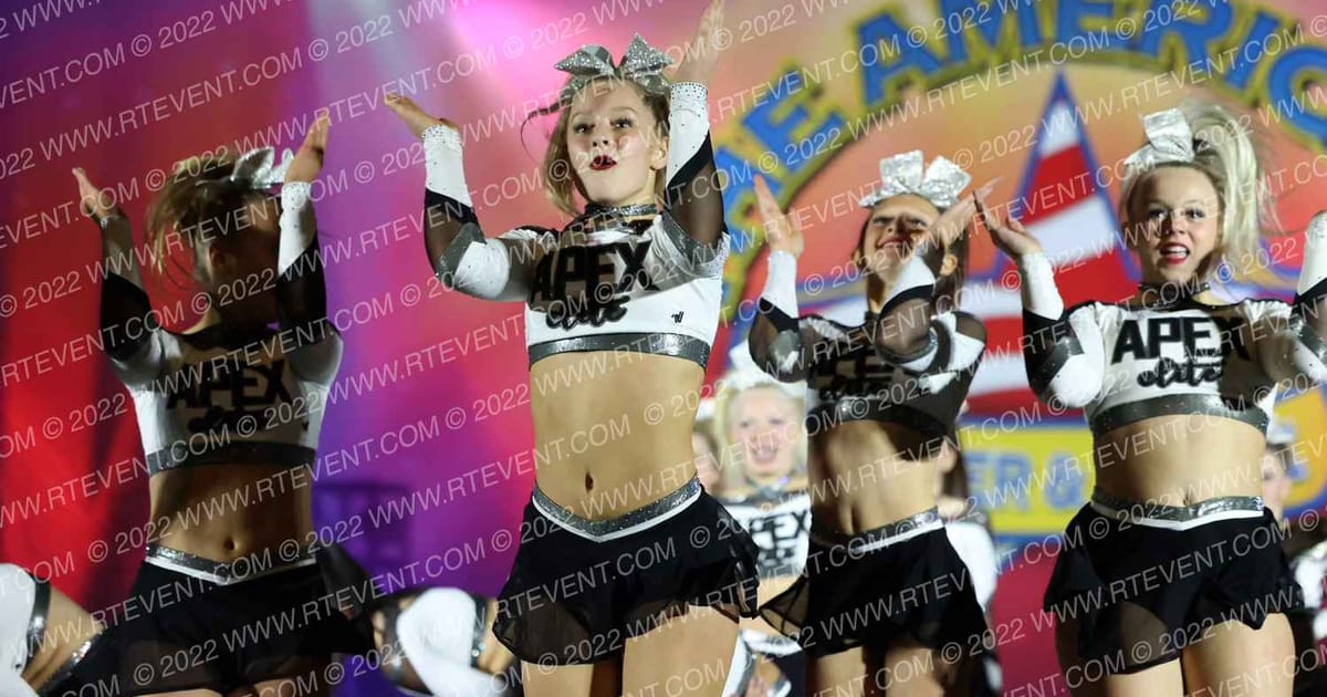 Apex Cheer Smoke · The American Heartland