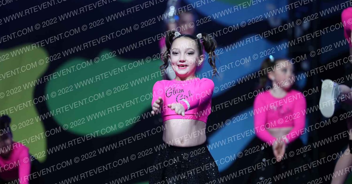 Twister Sports Glam Girls · POP Grand Nationals
