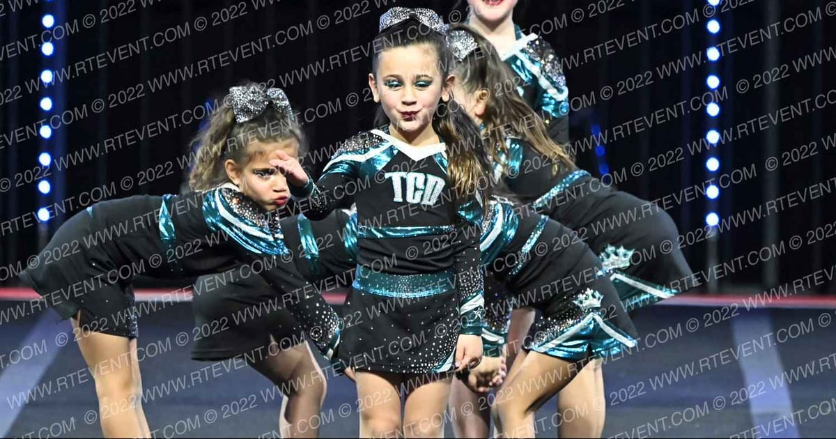 TRIPLE CROWN DYNASTY MAJESTICS · JAMZ Youth and NA Nationals