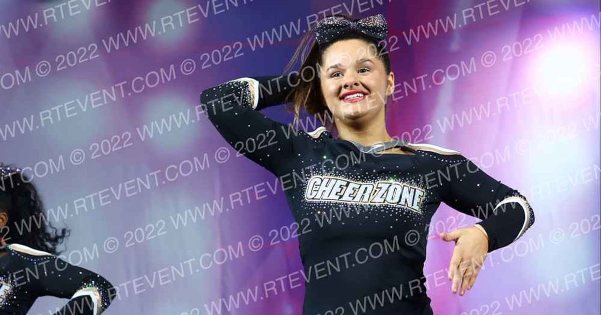 Cheer Zone Athletics Twister · Biloxi Beach Blast