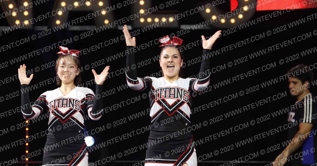 GUNN TITANS CHEER Varsity Cheer · Schools Nationals
