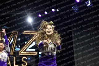 SAINT JEANNE DE LESTONNAC HS Varsity Cheer