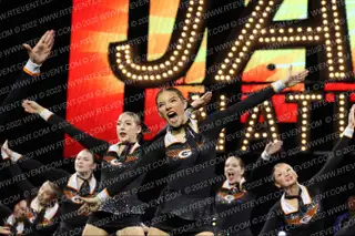 GLADSTONE HIGH SCHOOL Varsity Cheer