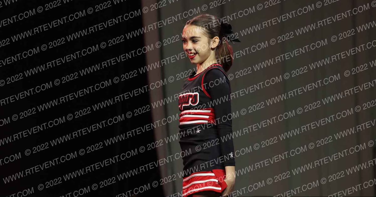 PINECREST ACADEMY CADENCE CHEER Varsity Cheer · Schools Nationals