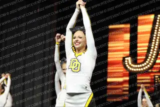 DEL ORO HIGH SCHOOL Varsity Cheer