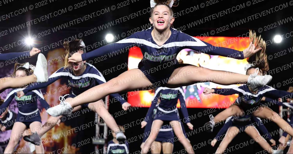 CheerVille Mayhem (North Canton · Hard Rockin Nationals Day One