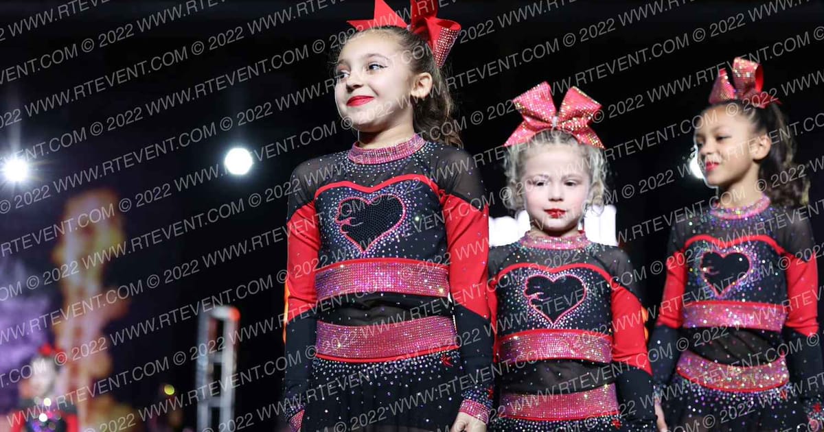 Elite Heat All Stars Mini Queens · Hard Rockin Nationals Day One