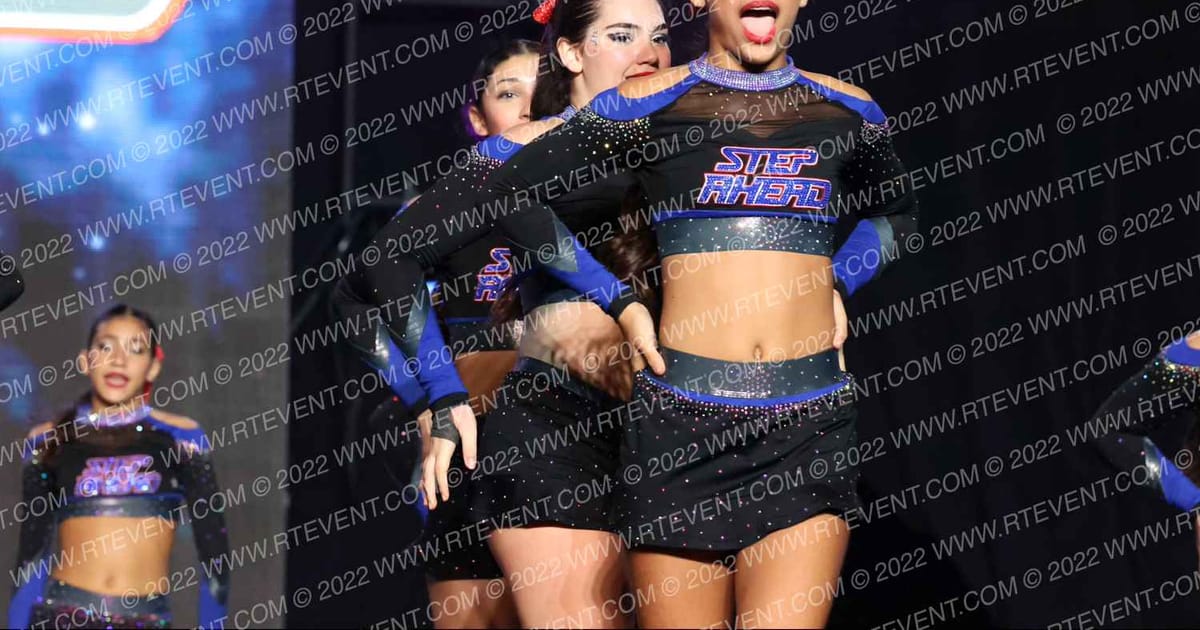 Step Ahead All-Stars N3bulas · All out Nationals
