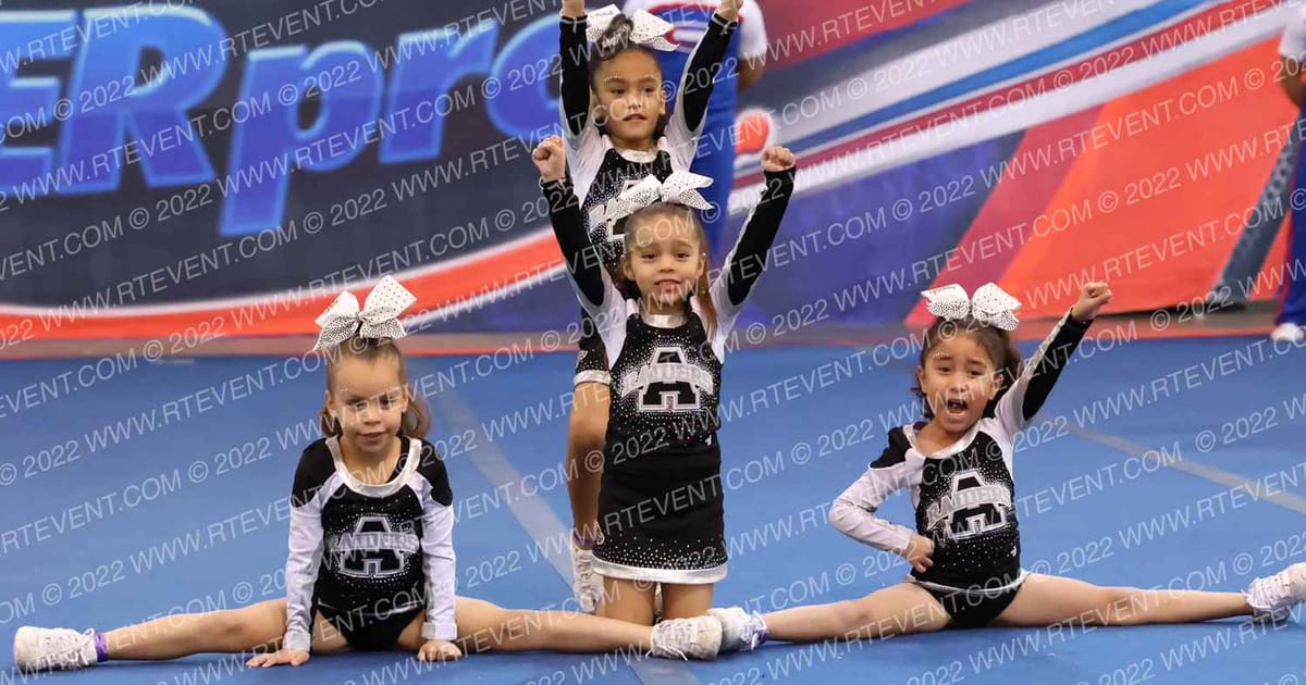 Azusa Raiders Jr. Gremlins Cheer · CA State Championships