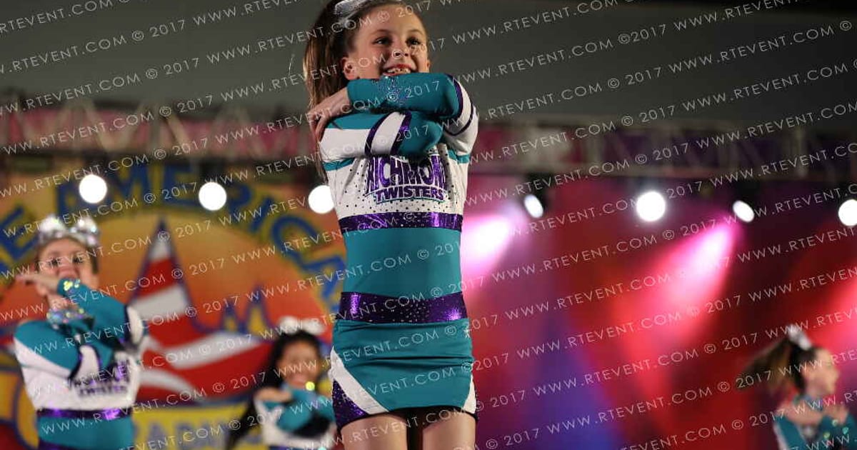 Richmond Twisters Youth Hail · The American Superstarz Raleigh Nationals DIDII