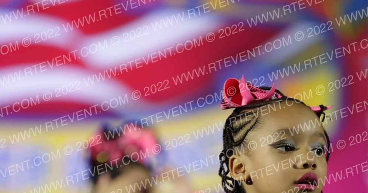 Titanium Force Cheer Sparks · The American Gateway St Charles