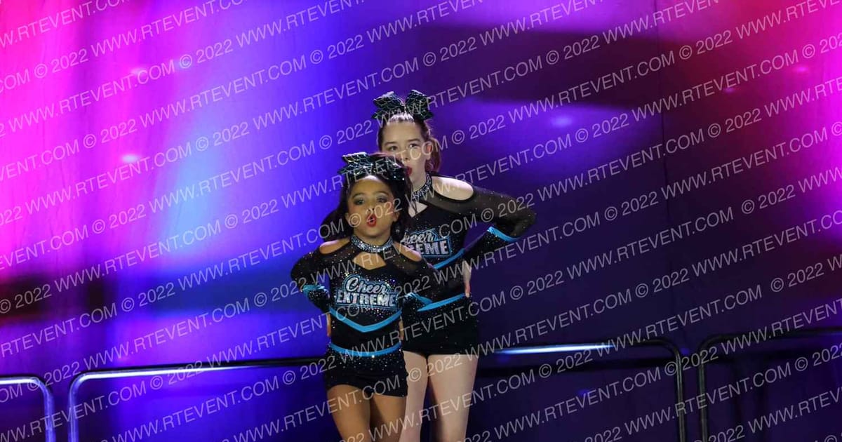 Cheer Extreme - Raleigh Lady Mermaids · The American Superstarz