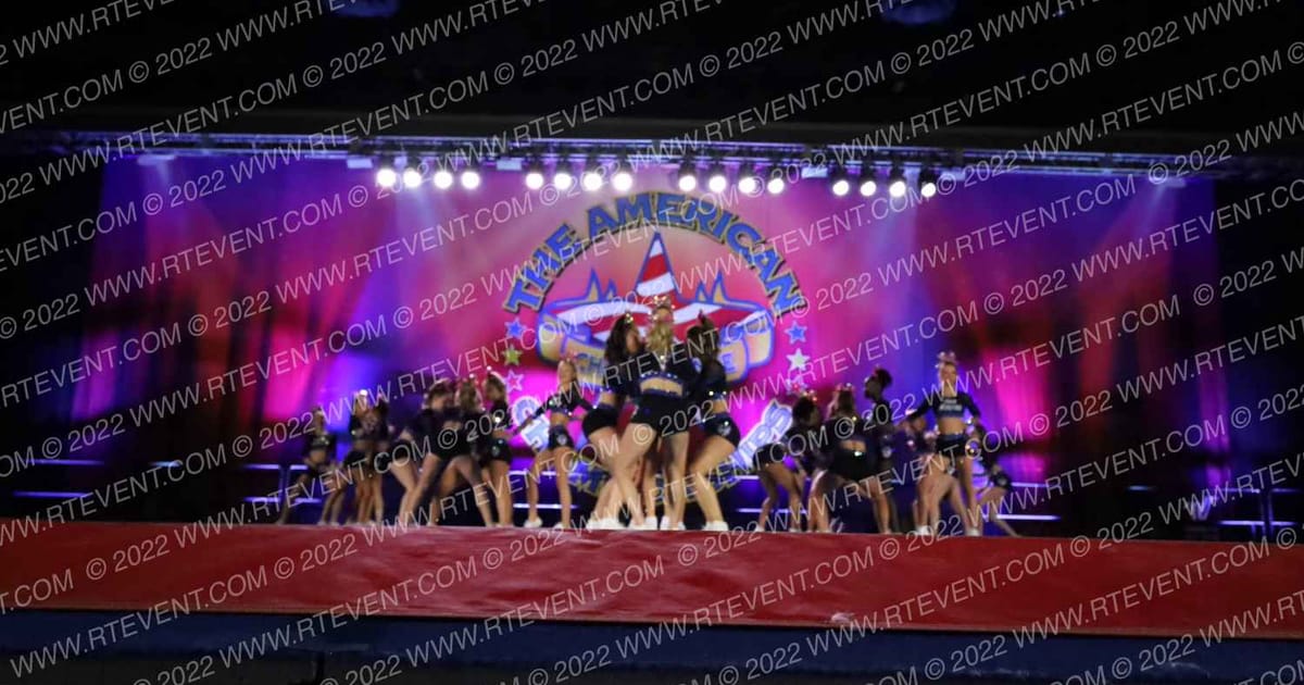 Cheer Athletics - Charlotte Lady Prodigy · The American Superstarz