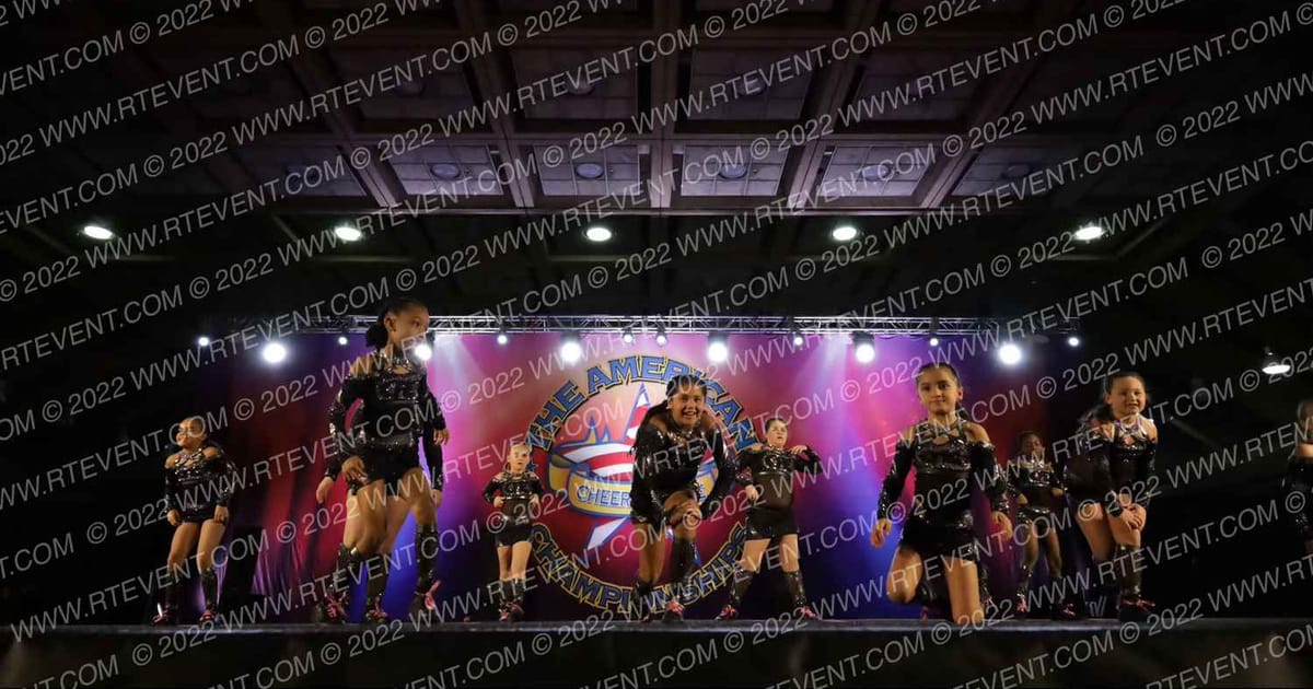 Cheer Force Elite Mini Reign · The American Masters Baltimore
