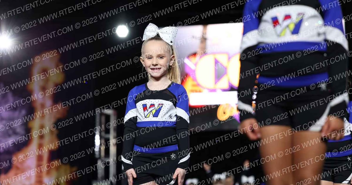 World Elite Darlings · Hard Rockin Nationals Day One