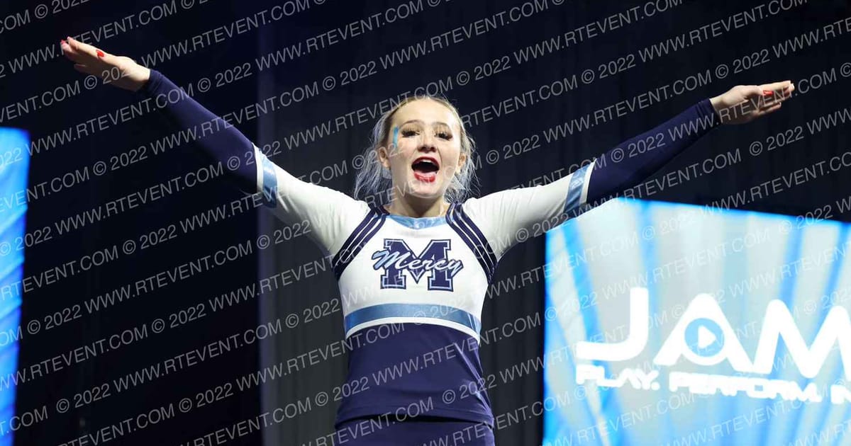 MERCY HIGH SCHOOL Varsity Cheer · Schools Nationals