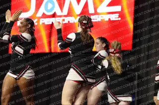 GUNN TITANS CHEER Varsity Cheer