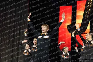 GLADSTONE HIGH SCHOOL Varsity Cheer