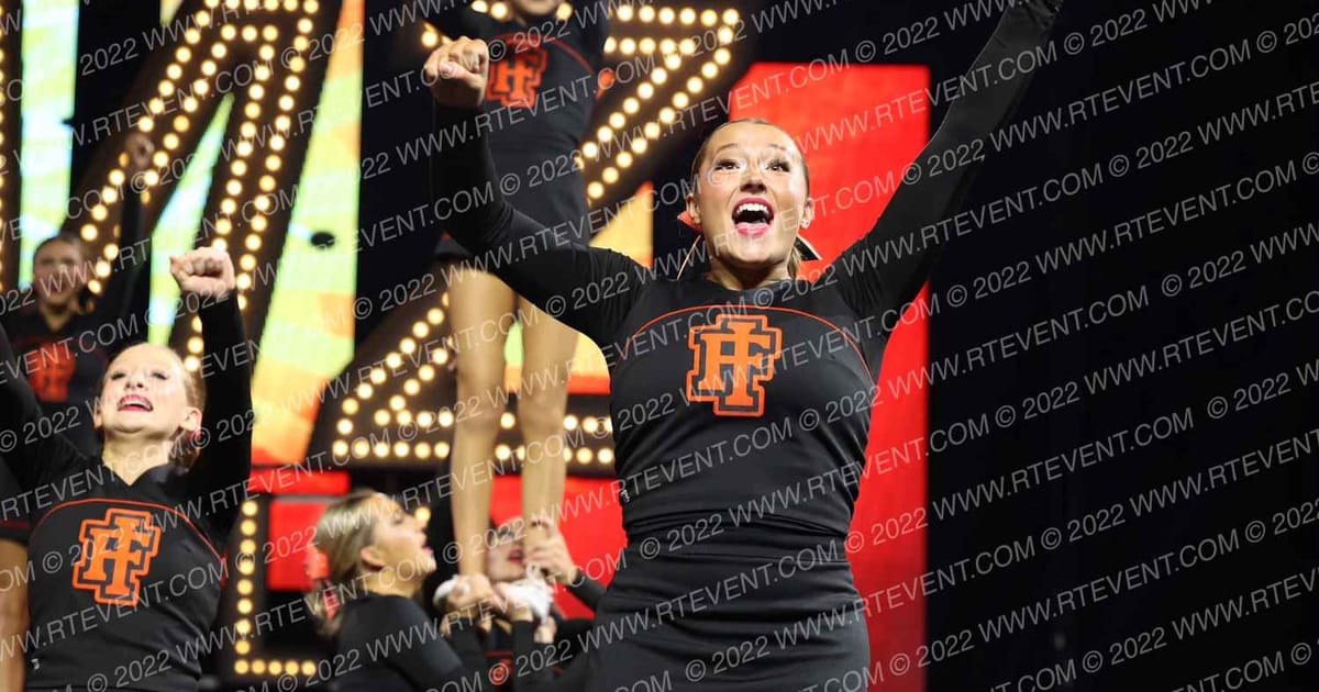 IDAHO FALLS HIGH SCHOOL ORANGE Varsity Cheer · Schools Nationals