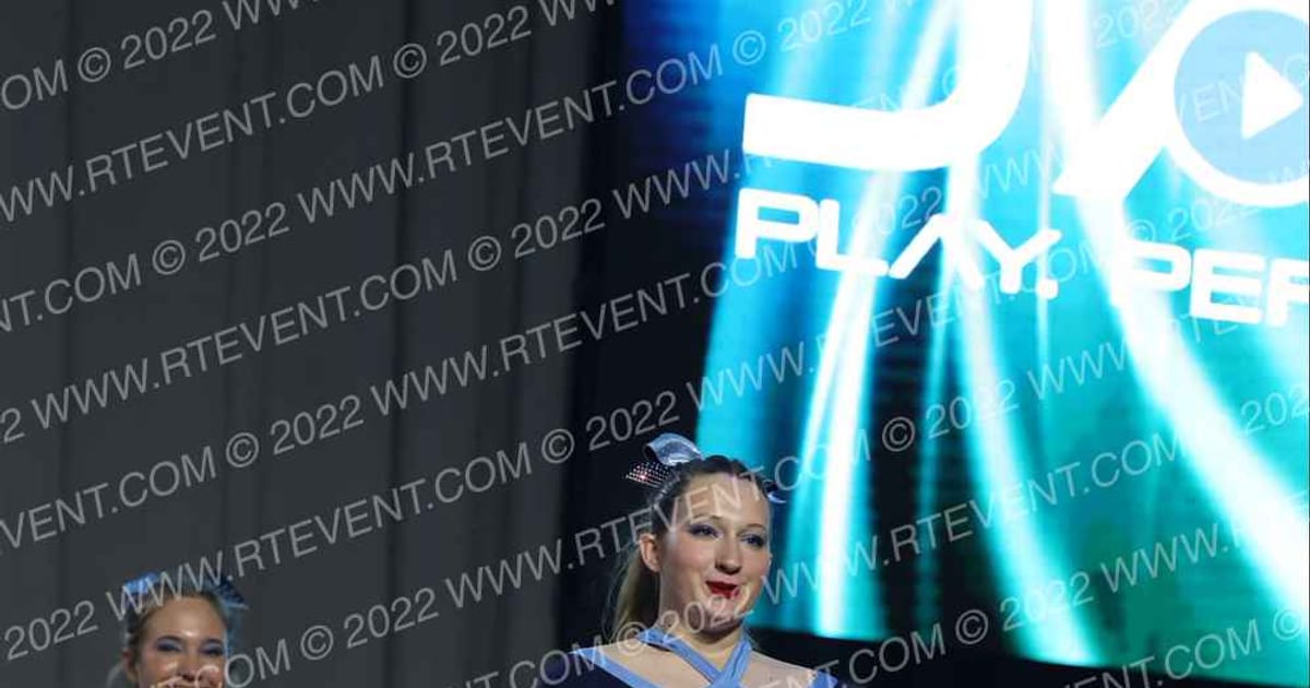 VARSITY ACADEMY OF OUR LADY OF PEACE Varsity Cheer · Schools Nationals