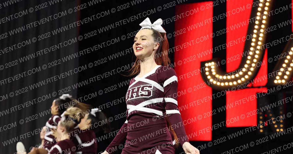 DUST DEVILS Varsity Cheer · Schools Nationals