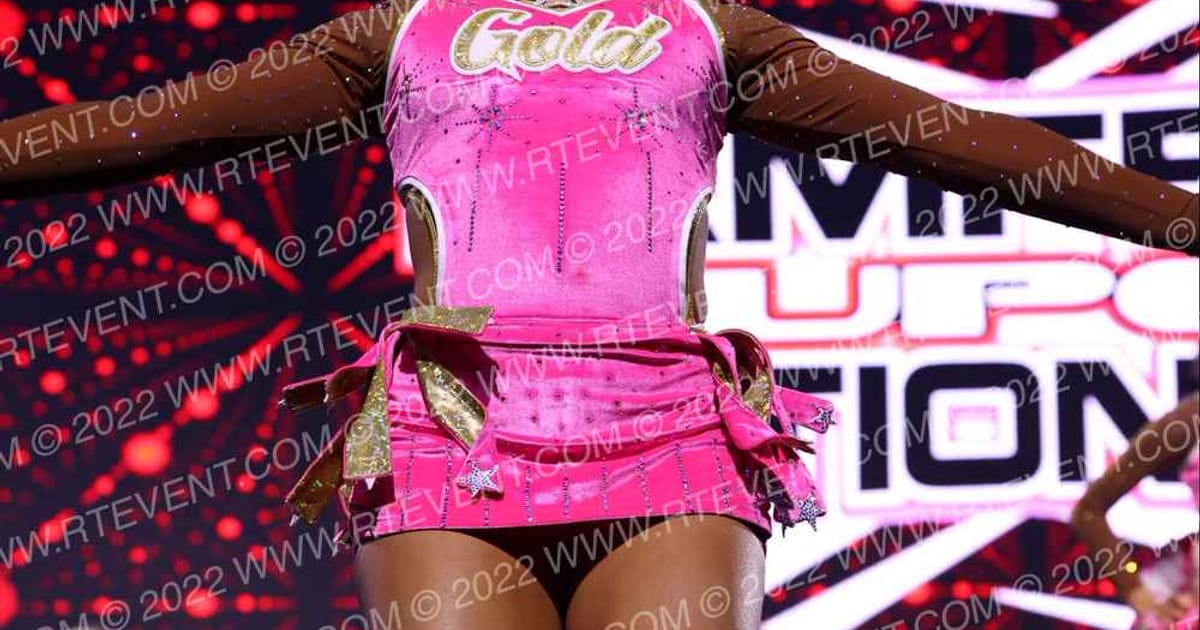 Famous Superstars GOLD · JAMfest Cheer Super