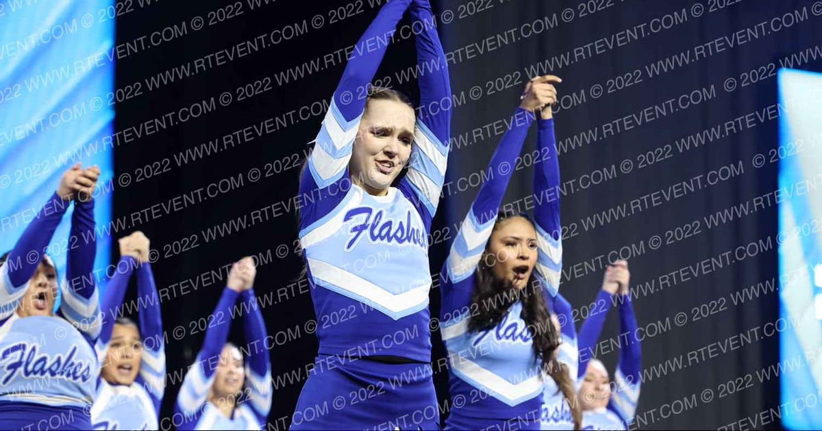FILLMORE FLASHES LADY LIGHTNING Varsity Cheer · Schools Nationals