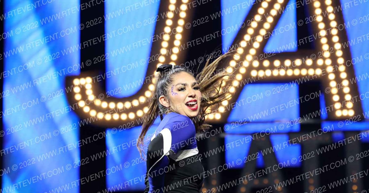 ATWATER HIGH SCHOOL Varsity Cheer · Schools Nationals