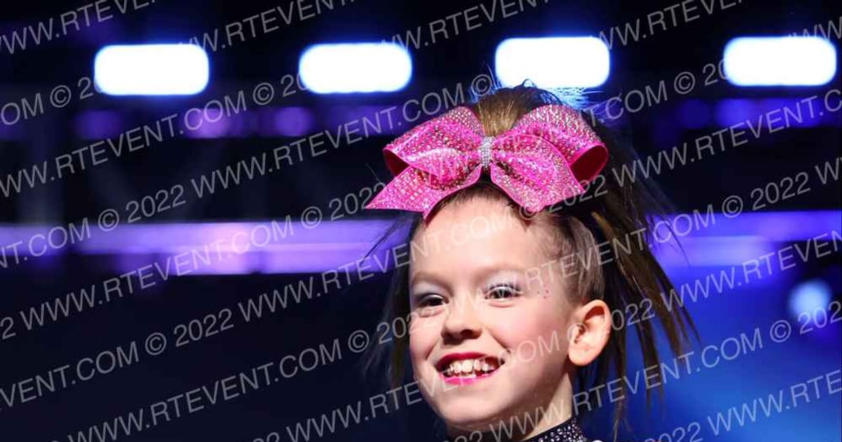 Rocket Cheer Stars · Athletic Grand Nationals