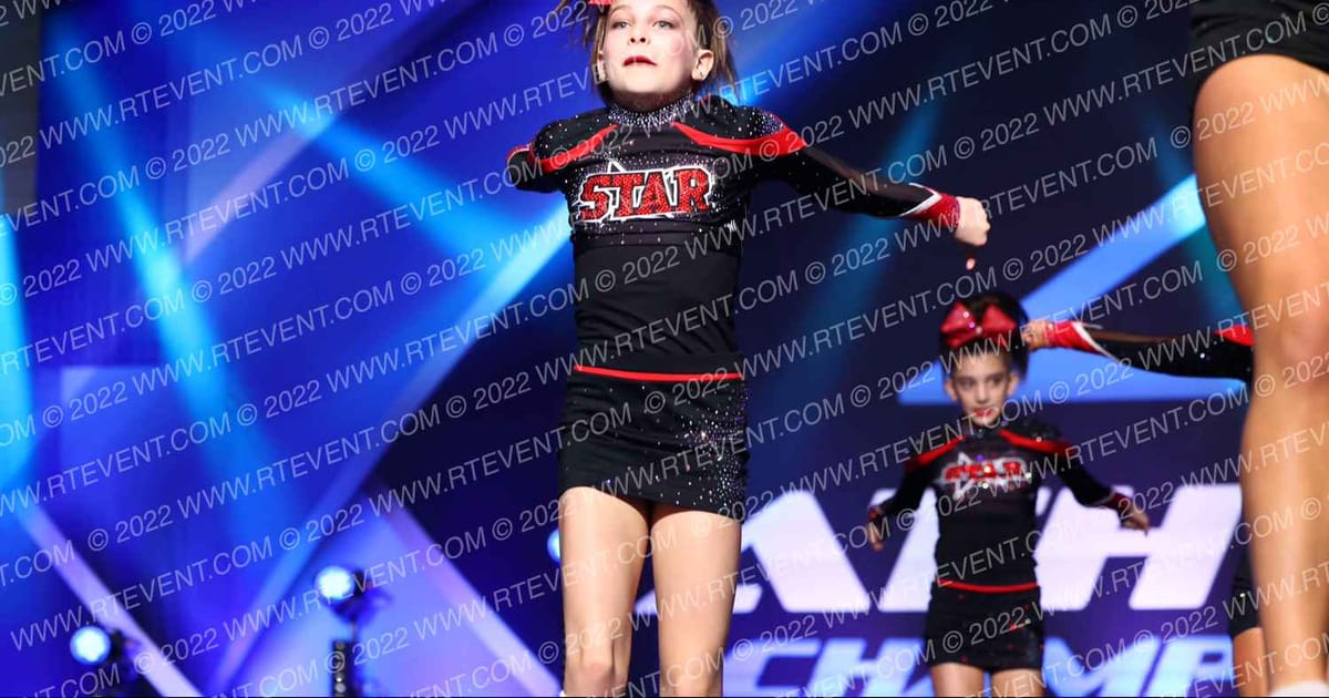 Star Athletics Junior White · Athletic Grand Nationals