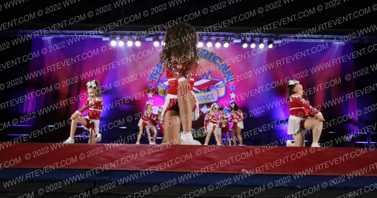 Cheer Revolution S.W.A.T · The American Superstarz