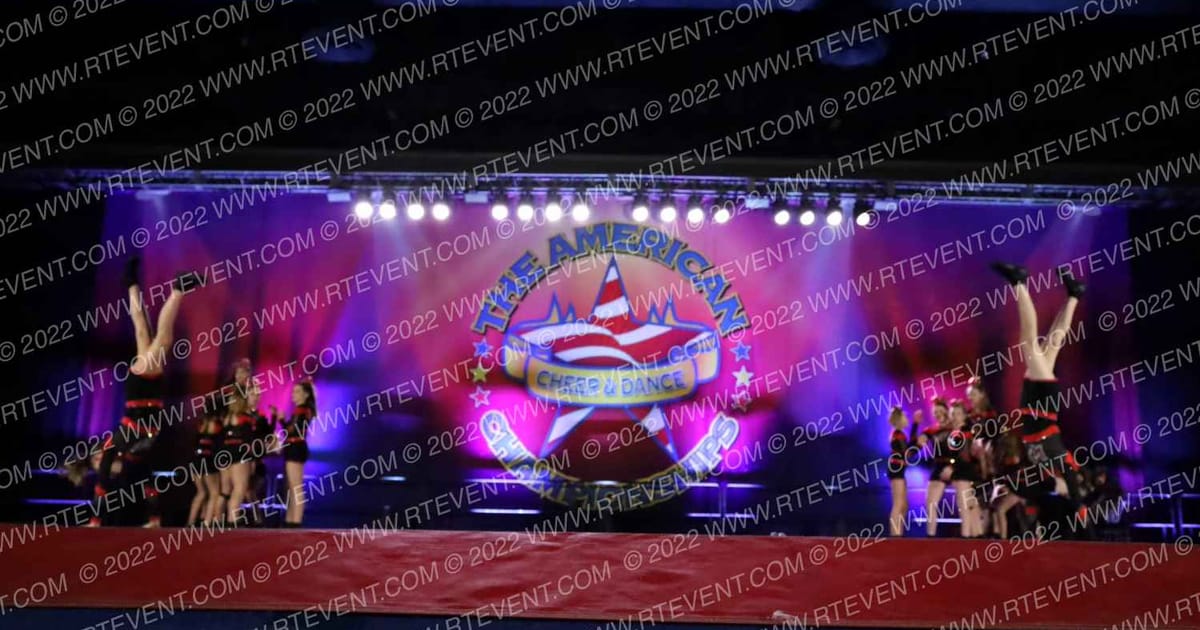 Wake Forest All Stars Red Wolves · The American Superstarz