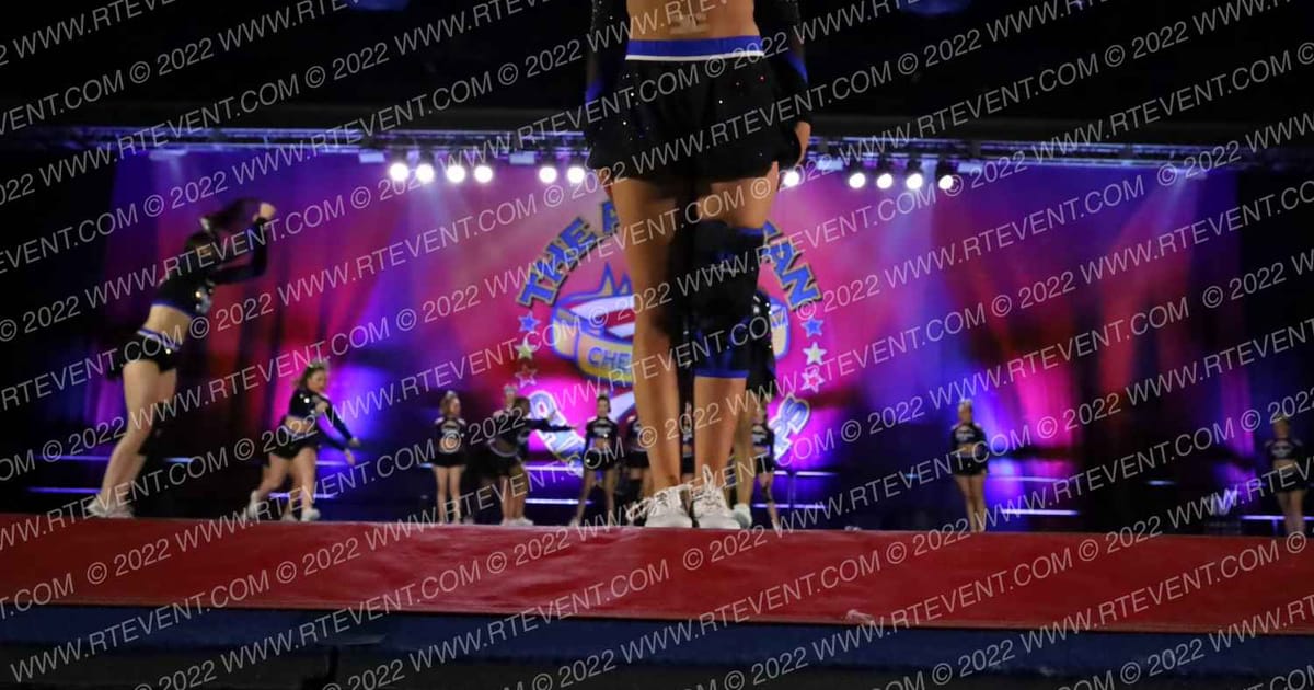 Washington Elite SR Royalty · The American Superstarz
