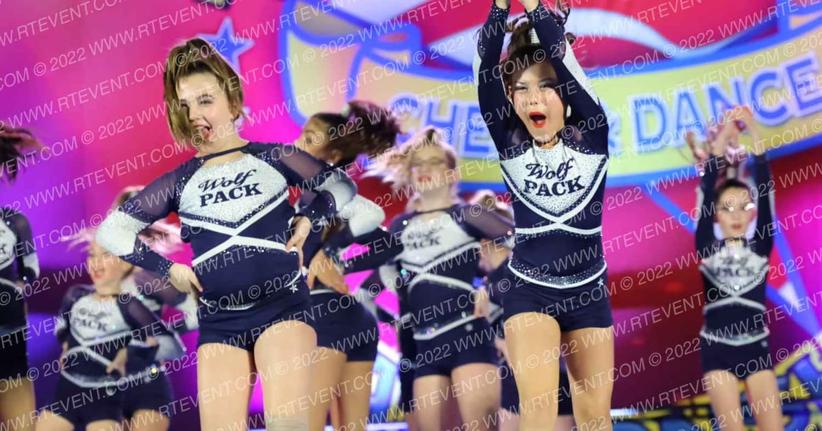 Pack Athletics SHIMMER · The American Superstarz