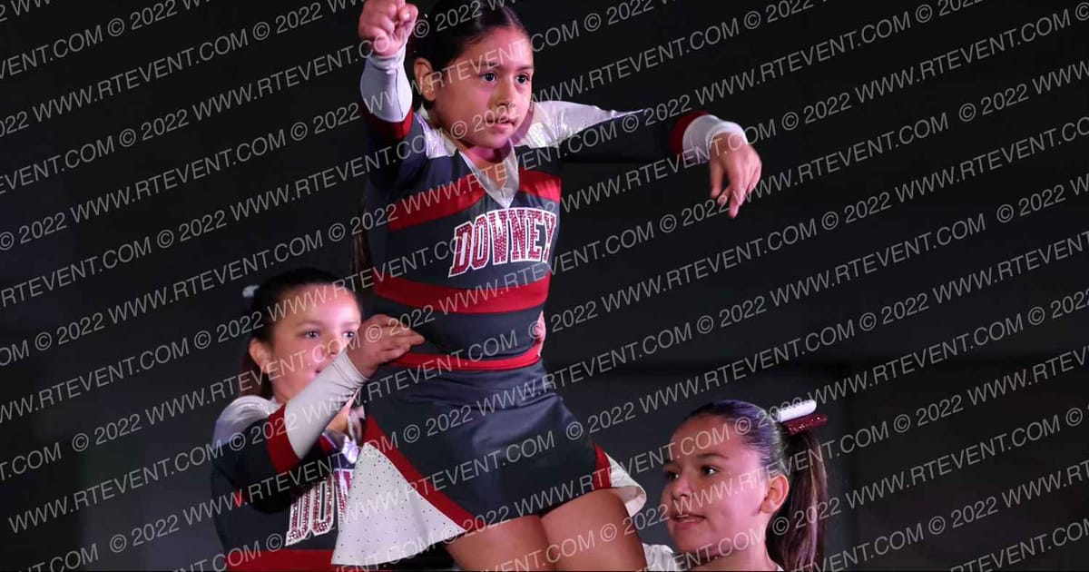 Downey Razorbacks Dream Crushers · Hollywood Crown