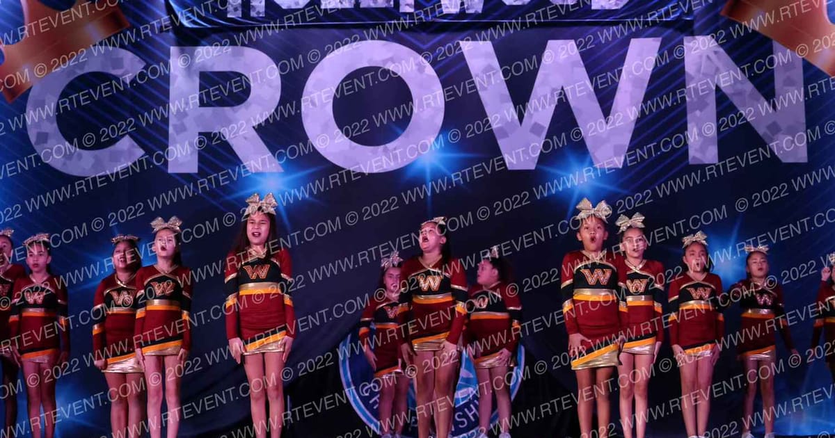 Whittier Redskins Jr Pee Wee · Hollywood Crown