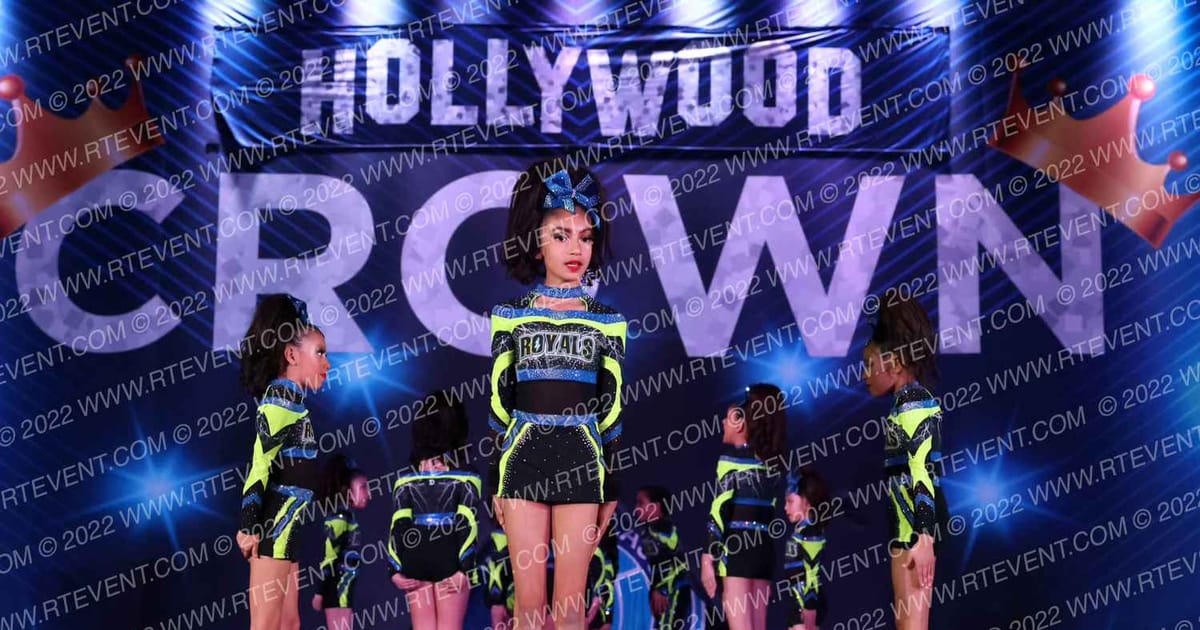 Royal Storm Elite Cheer Lady lightning · Hollywood Crown