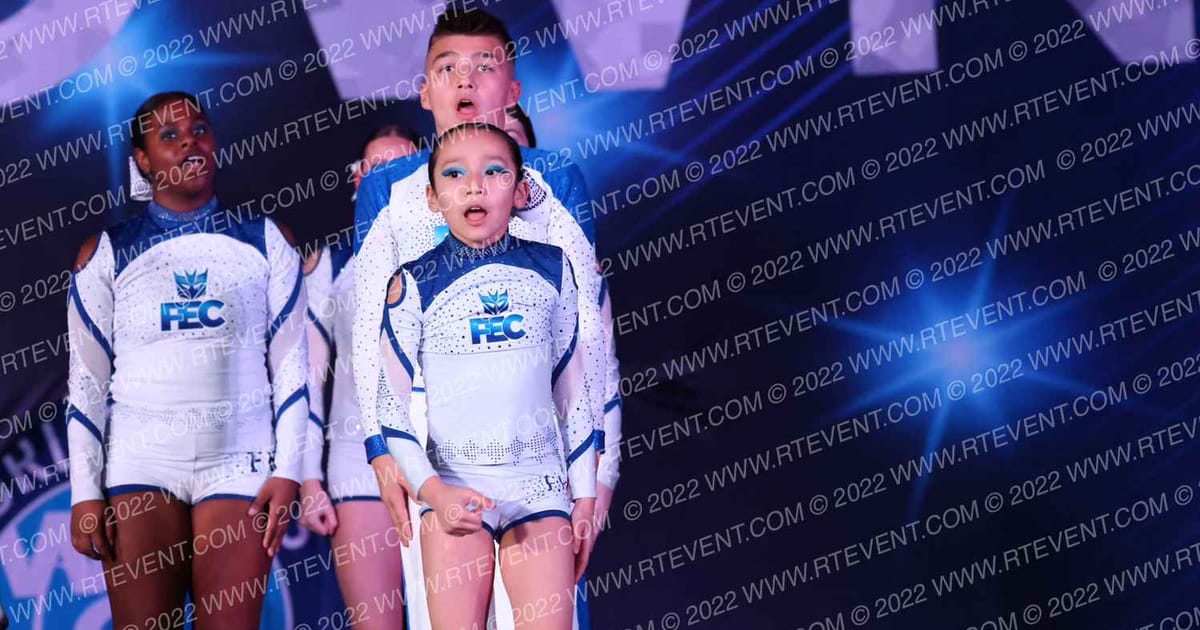 Fresno Elite Bombshell · Hollywood Crown