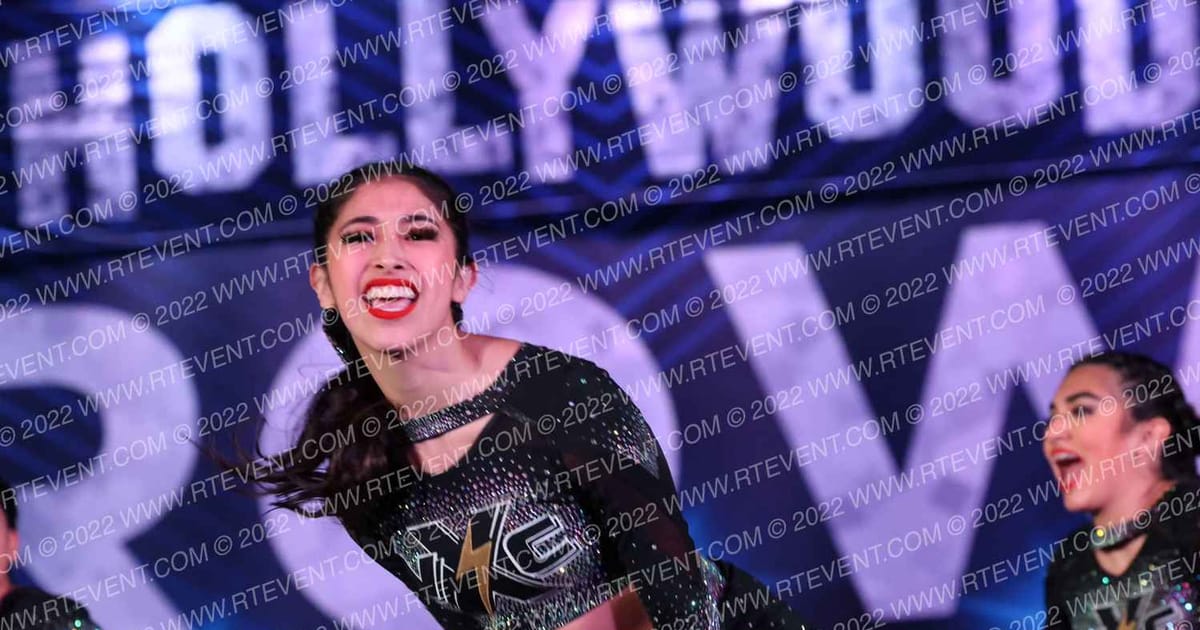 Voltage Xtreme Cheer LADY LEGENDS · Hollywood Crown