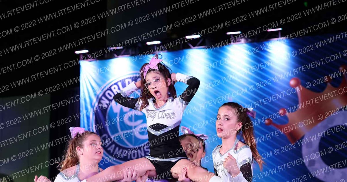 Billy Clower Cheer Dynamite · Hollywood Crown