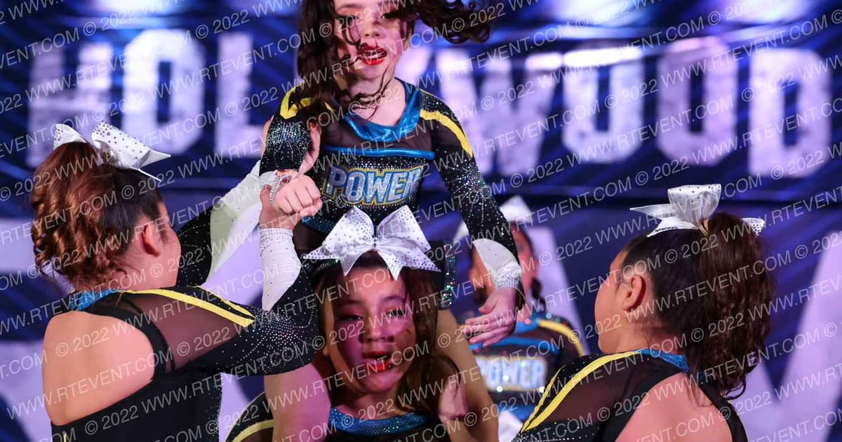 Power Elite Allstars Poison · Hollywood Crown