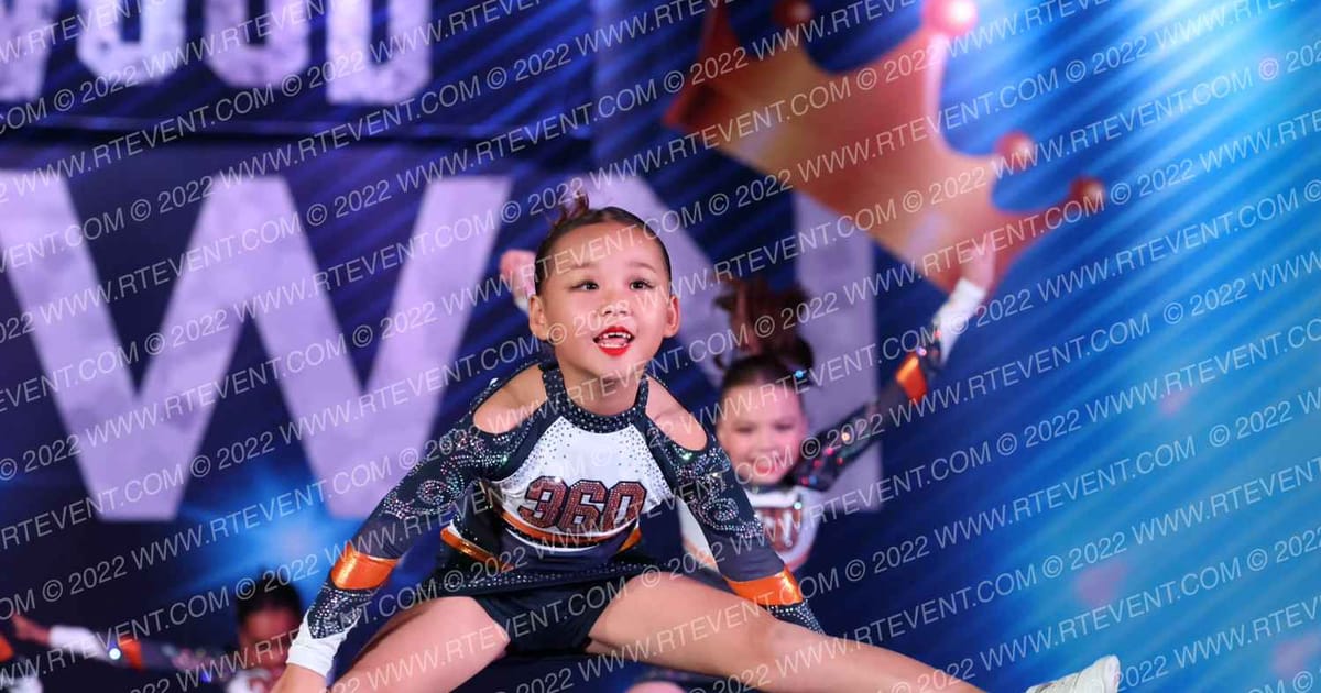 South Bay Cheer 360 Splash · Hollywood Crown