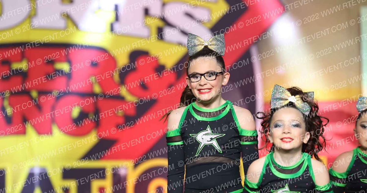 CheerForce Training Center Queen Bees · Grand Nationals